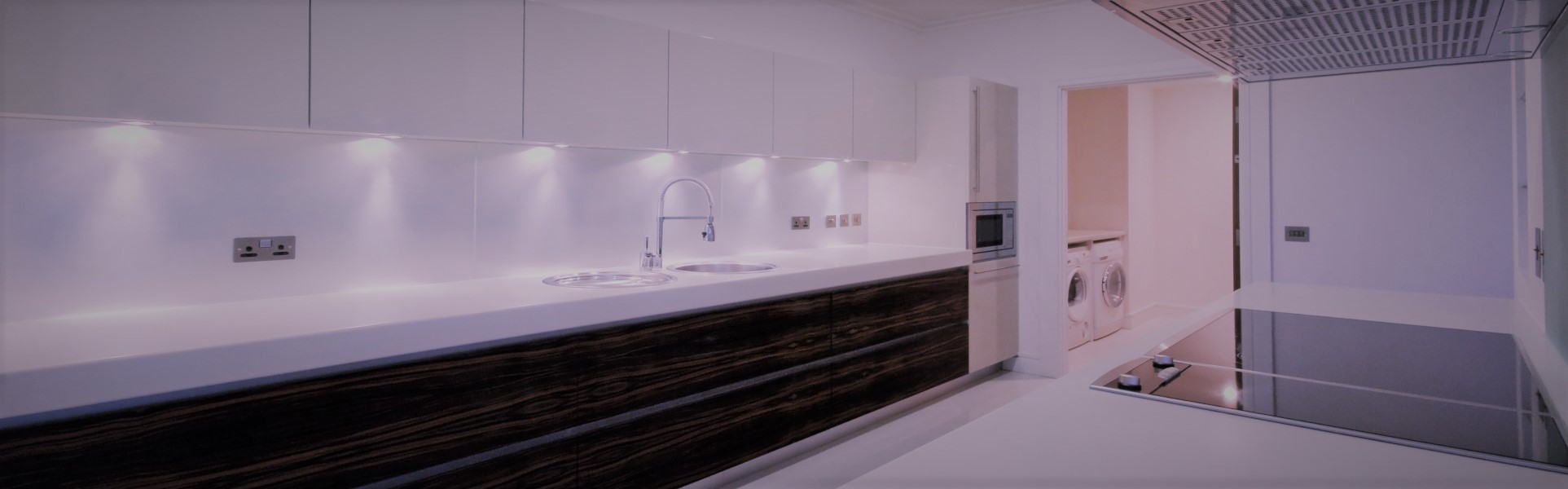 Slider, Glass Splashbacks Installed in Farningham | Kitchen & Bathroom Styles